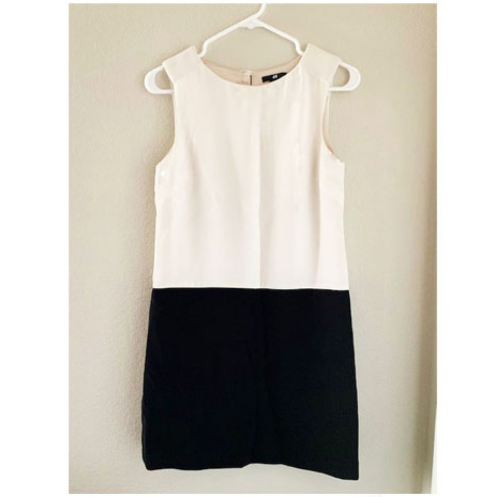 H&M sleeveless b&w dress